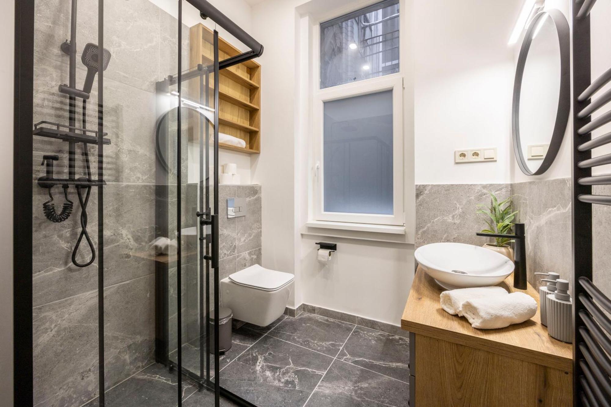 Exclusive Stylish Suite By Prestige Homes Next To The Oktogon Budapeşte Dış mekan fotoğraf